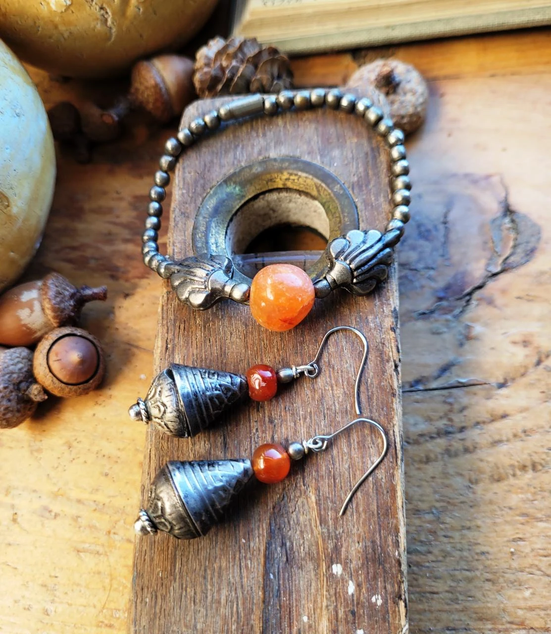 Een Berberse set armband en oorringen, tribale boho chic: cornalijn.. – photo 4